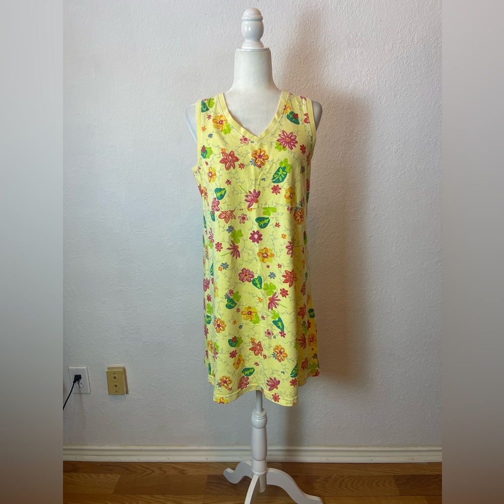 Vintage 90’s fresh produce sleeve less v- neck dress size M made in USA